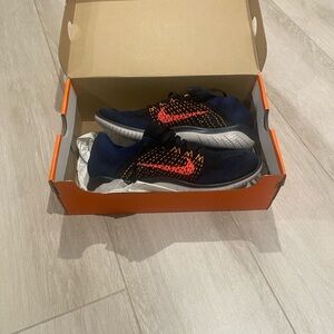 Nike Men’s Sneakers in Black / Flash Crimson